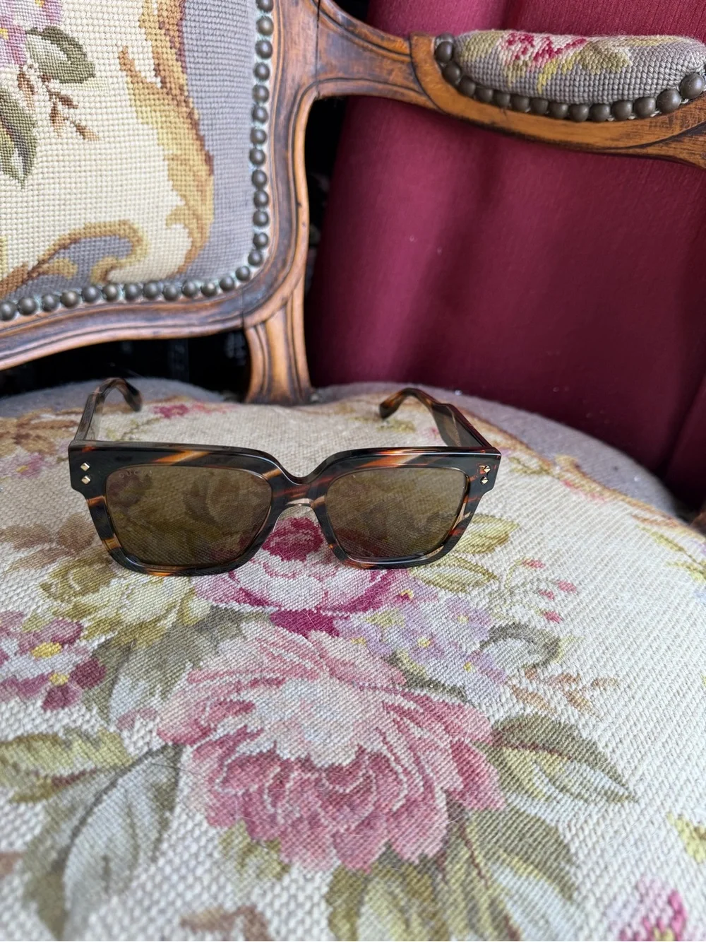 Gucci Tortoiseshell Rectangular Sunglasses - Brown Lenses